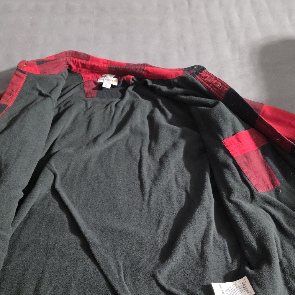 Carhartt Men’s Red and Black Buffalo Plaid Button-Down Shirt - Picture 3 of 6